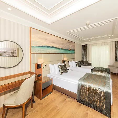 Mukarnas Pera Otel 4*