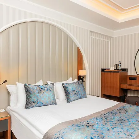 Mukarnas Pera Hotel 4*