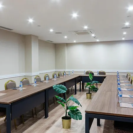 Mukarnas Pera Otel 4*