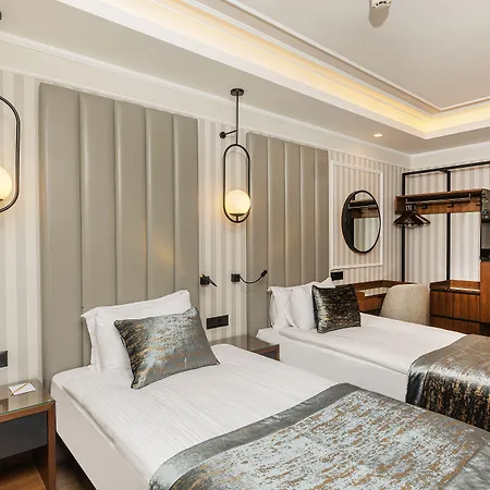 Mukarnas Pera Otel 4*