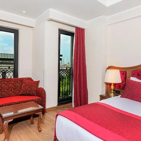 Mukarnas Pera Hotel 4*