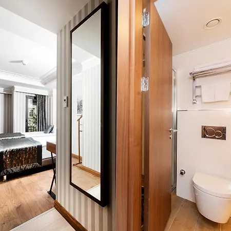 Hotel Mukarnas Pera 4*