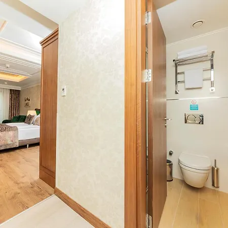 Mukarnas Pera Hotel 4*