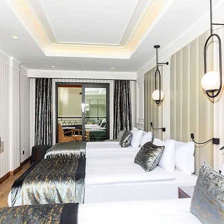 Hotel Mukarnas Pera 4*