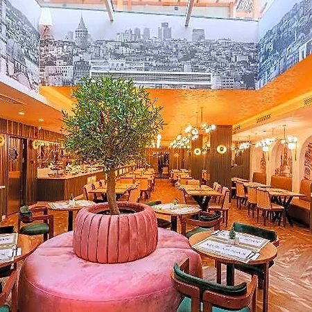 Hotel Mukarnas Pera 4*