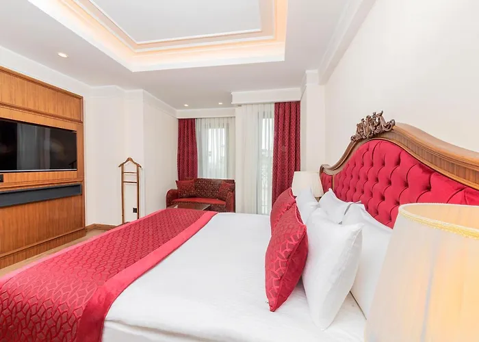 Hotel Mukarnas Pera 4*