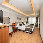 Mukarnas Pera 4* Isztambul